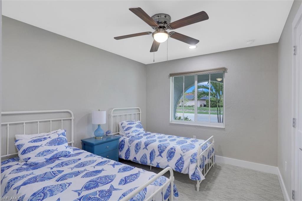 MARCO BEACH - Residential