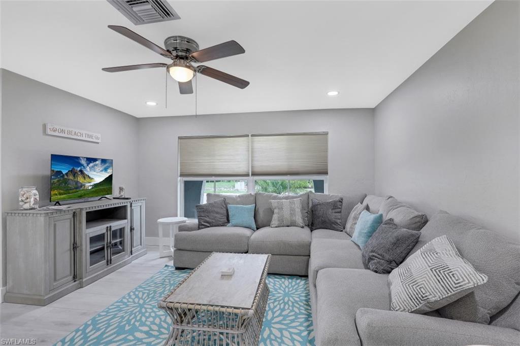 MARCO BEACH - Residential