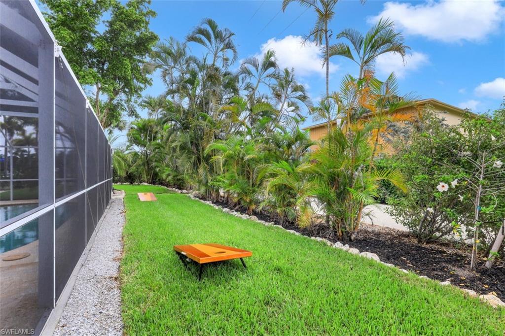 MARCO BEACH - Residential