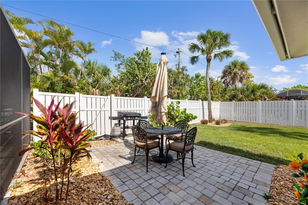 GUMBO LIMBO - Residential