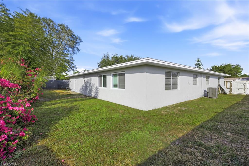 LEHIGH ACRES - Residential