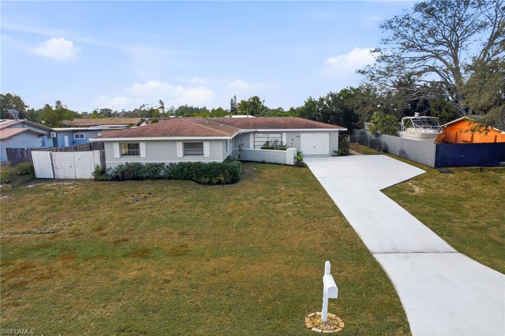 LEHIGH ACRES - Residential