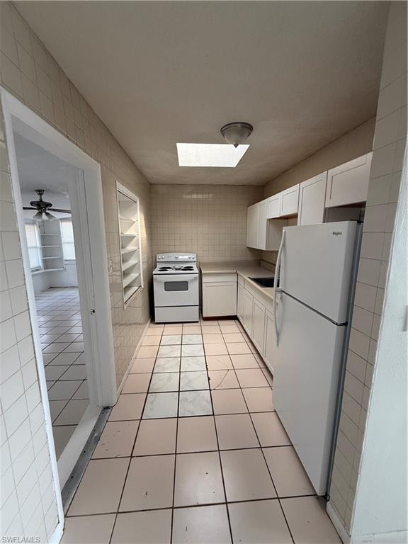 PORT CHARLOTTE - Residential Lease