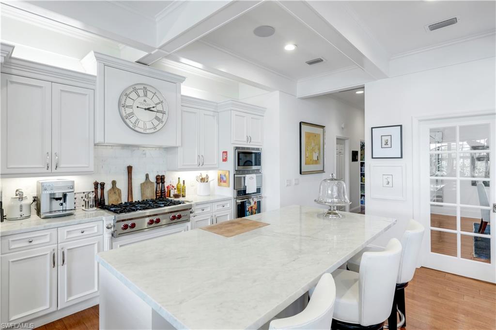 MAHOGANY BEND - Residential