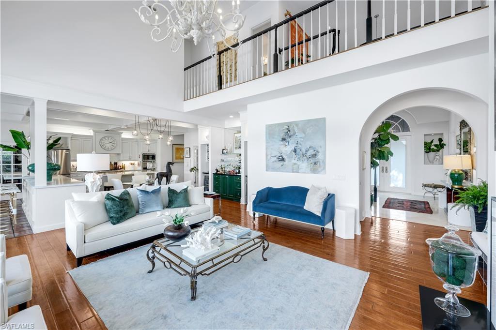 MAHOGANY BEND - Residential