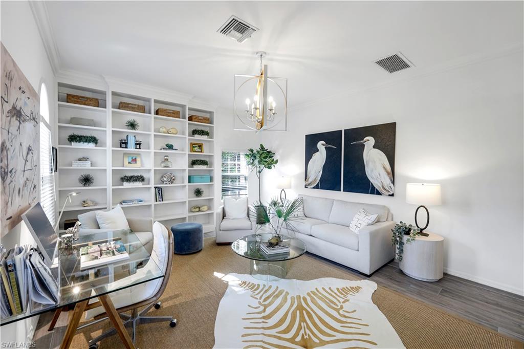 MAHOGANY BEND - Residential