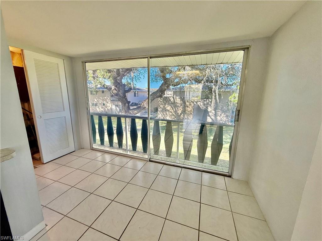 FAIRWAYS CONDO - Residential