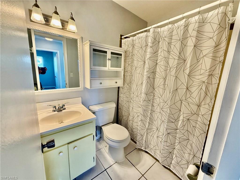 FAIRWAYS CONDO - Residential