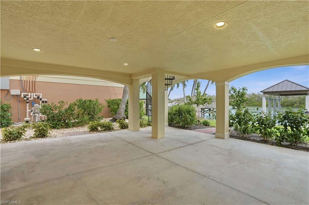 BONITA BEACH - Residential