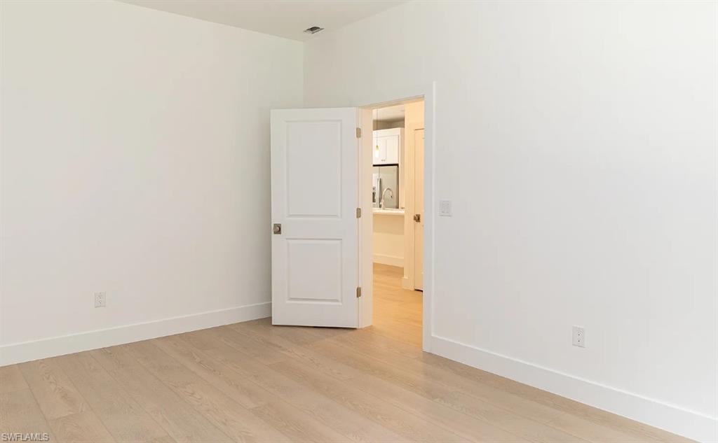 ACREAGE HEADER - Residential Lease