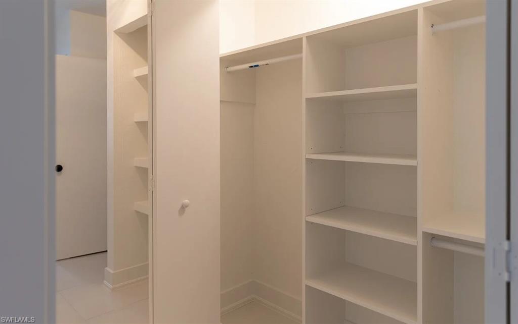 ACREAGE HEADER - Residential Lease