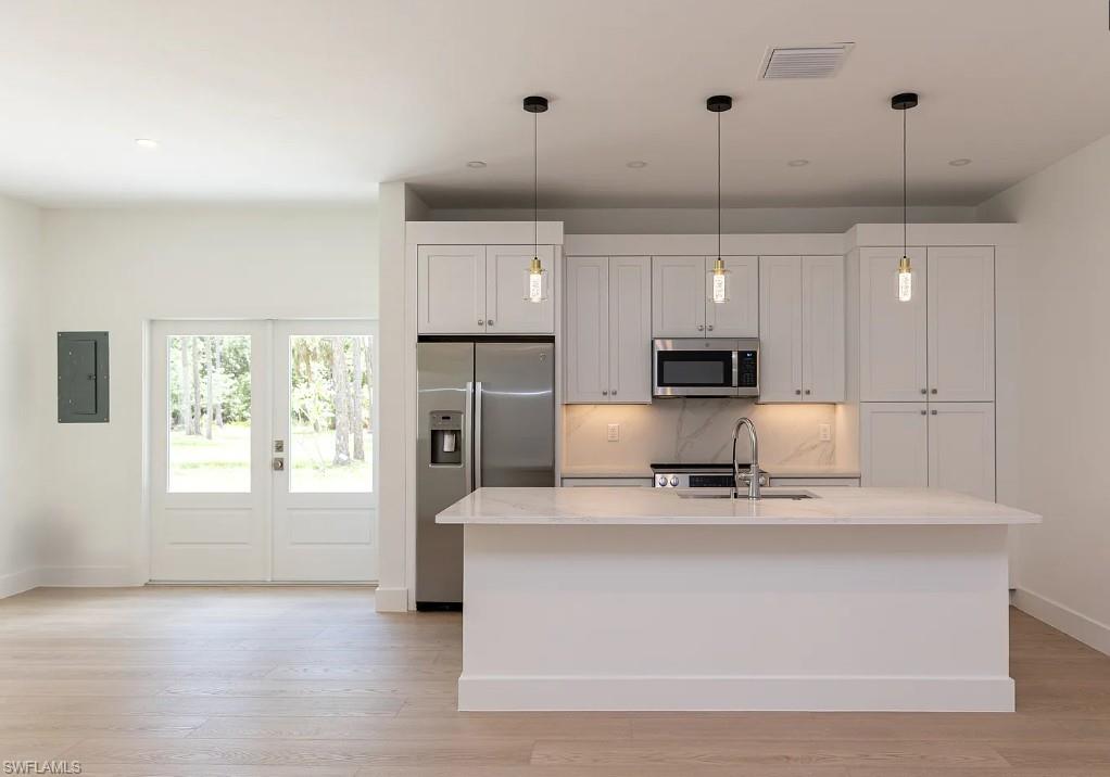 ACREAGE HEADER - Residential Lease