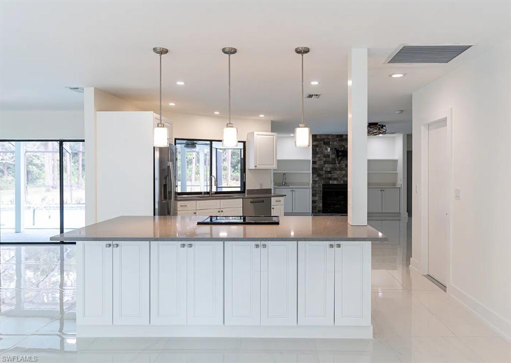 ACREAGE HEADER - Residential Lease