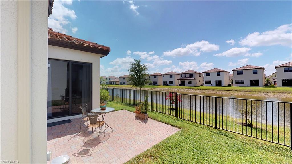 COQUINA AT MAPLE RIDGE - Residential