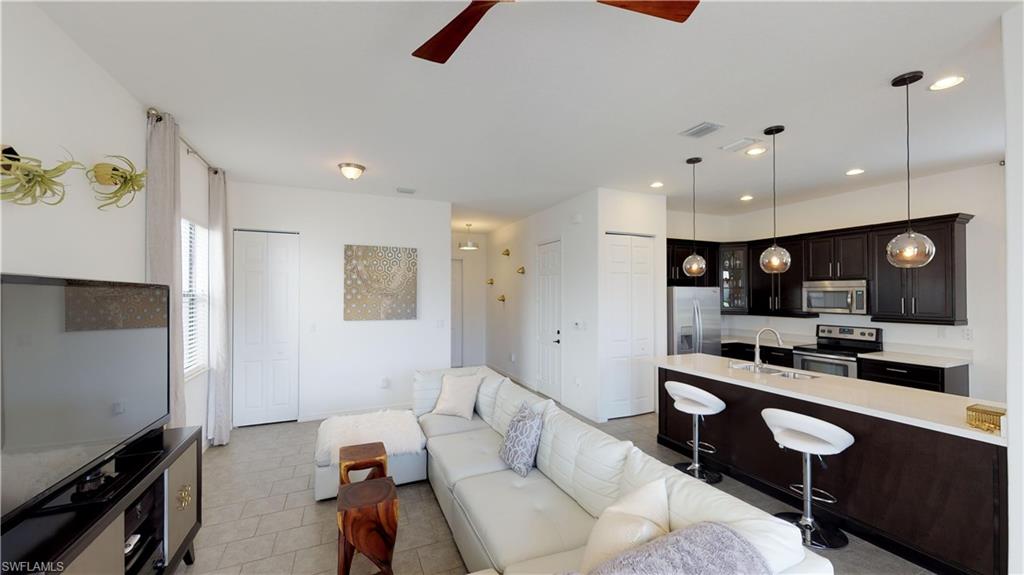 COQUINA AT MAPLE RIDGE - Residential