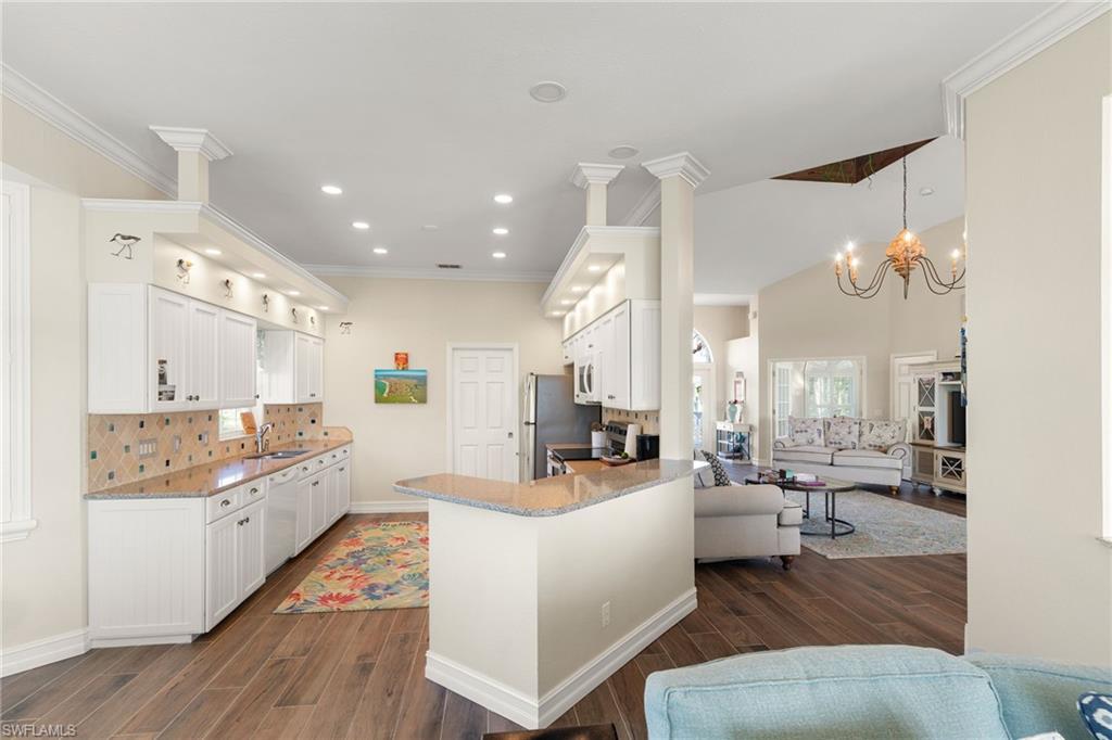 ISLES OF CAPRI - Residential