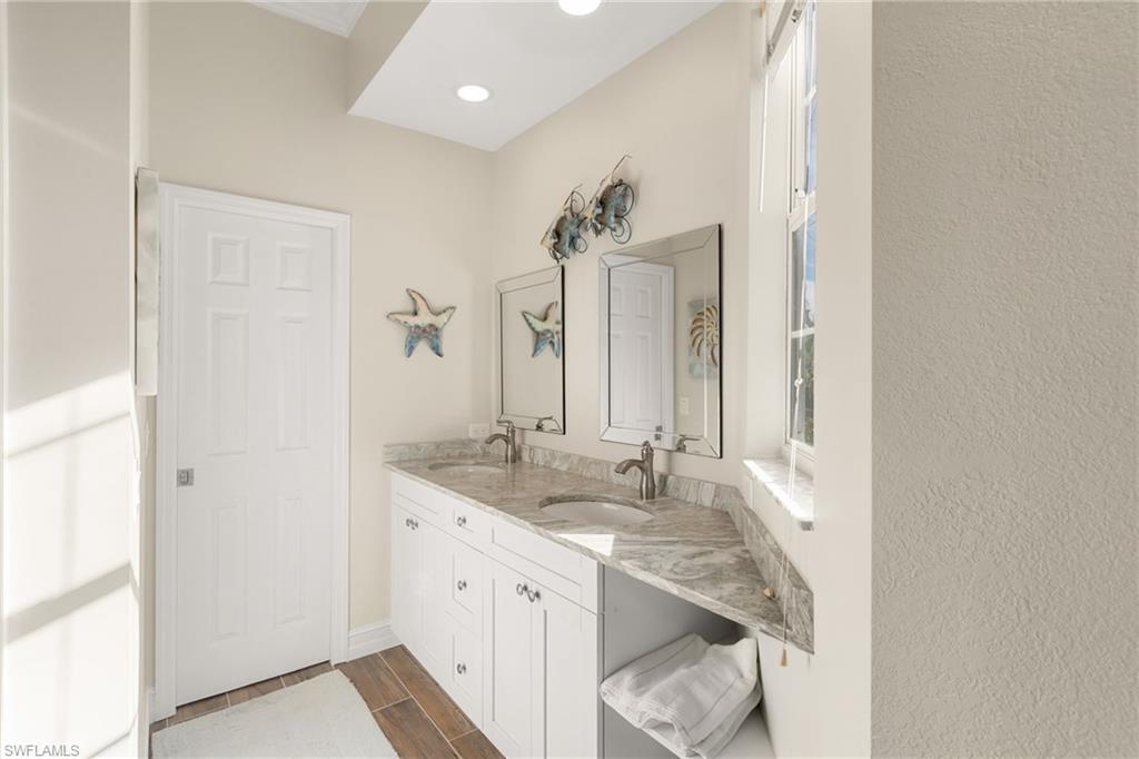 ISLES OF CAPRI - Residential