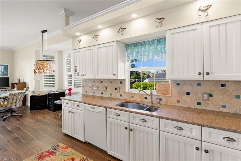 ISLES OF CAPRI - Residential