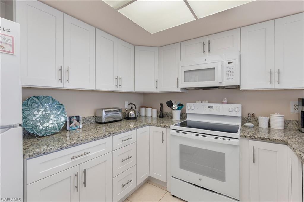 SUNSET NORTH CONDO - Residential