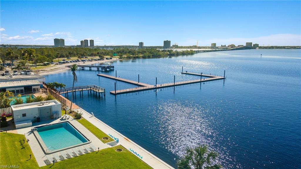 SUNSET NORTH CONDO - Residential