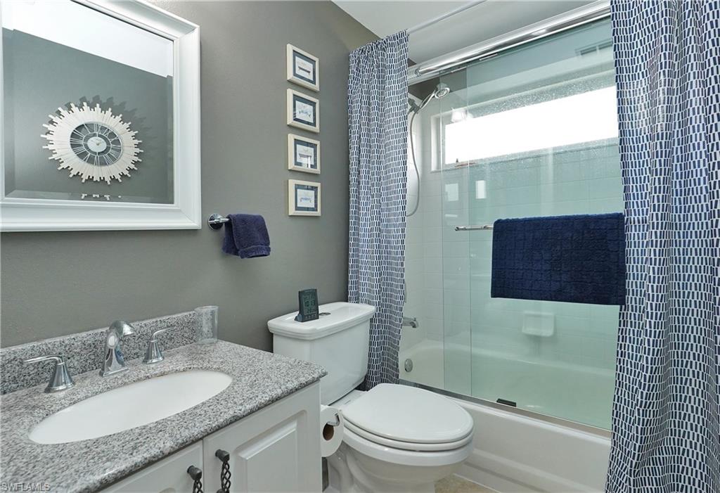 OLDE HICKORY GOLF & COUNTRY CLUB - Residential