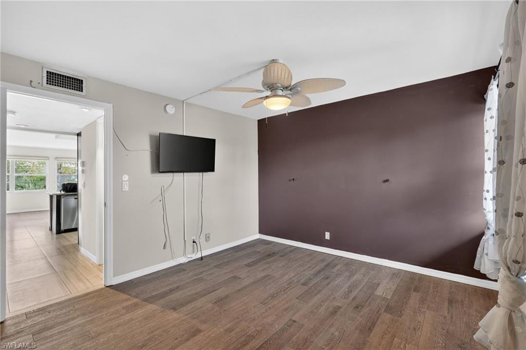 FOREST LAKES - Residential