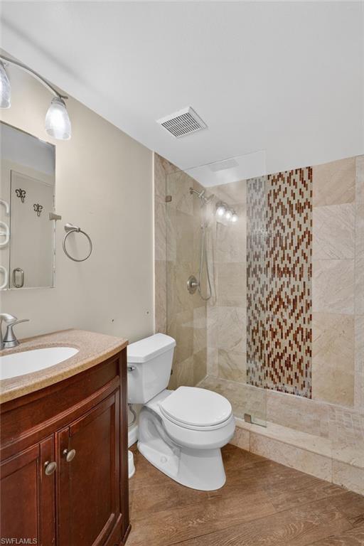 FOREST LAKES - Residential