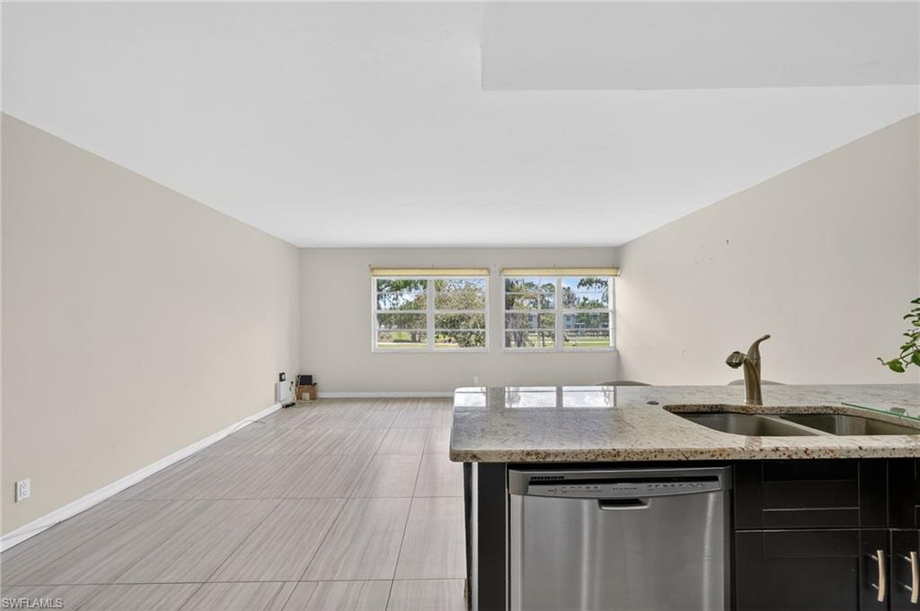 FOREST LAKES - Residential