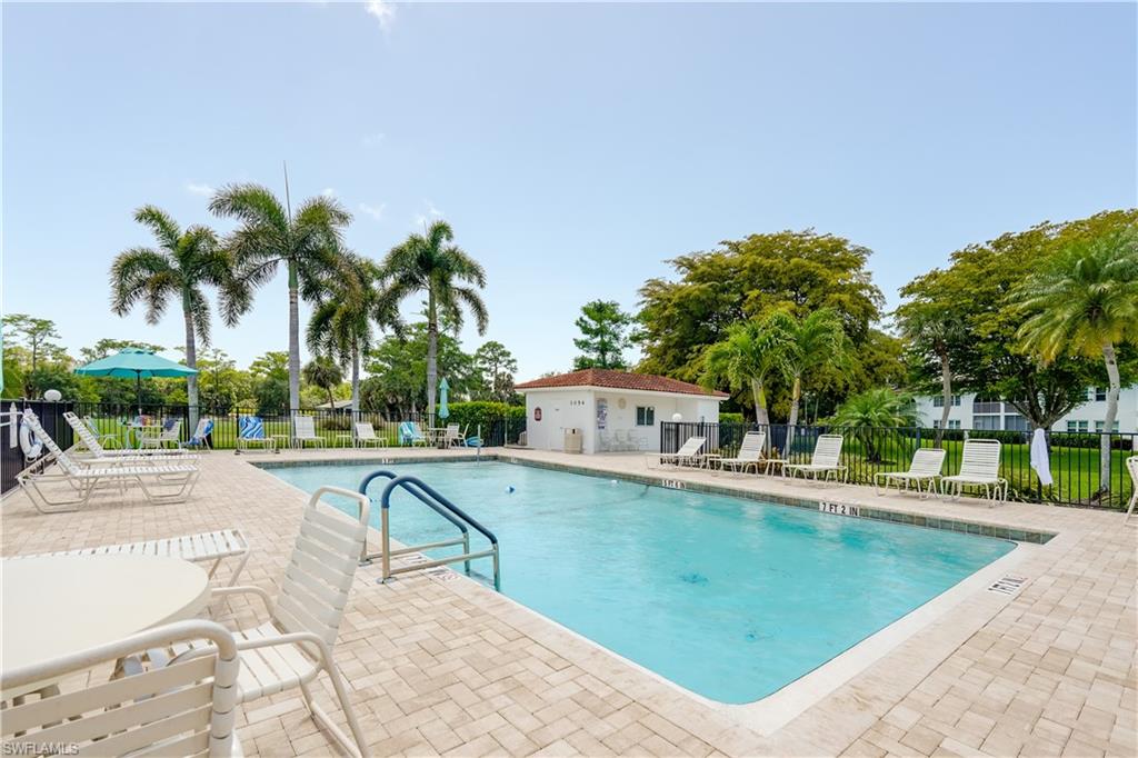 FOREST LAKES - Residential