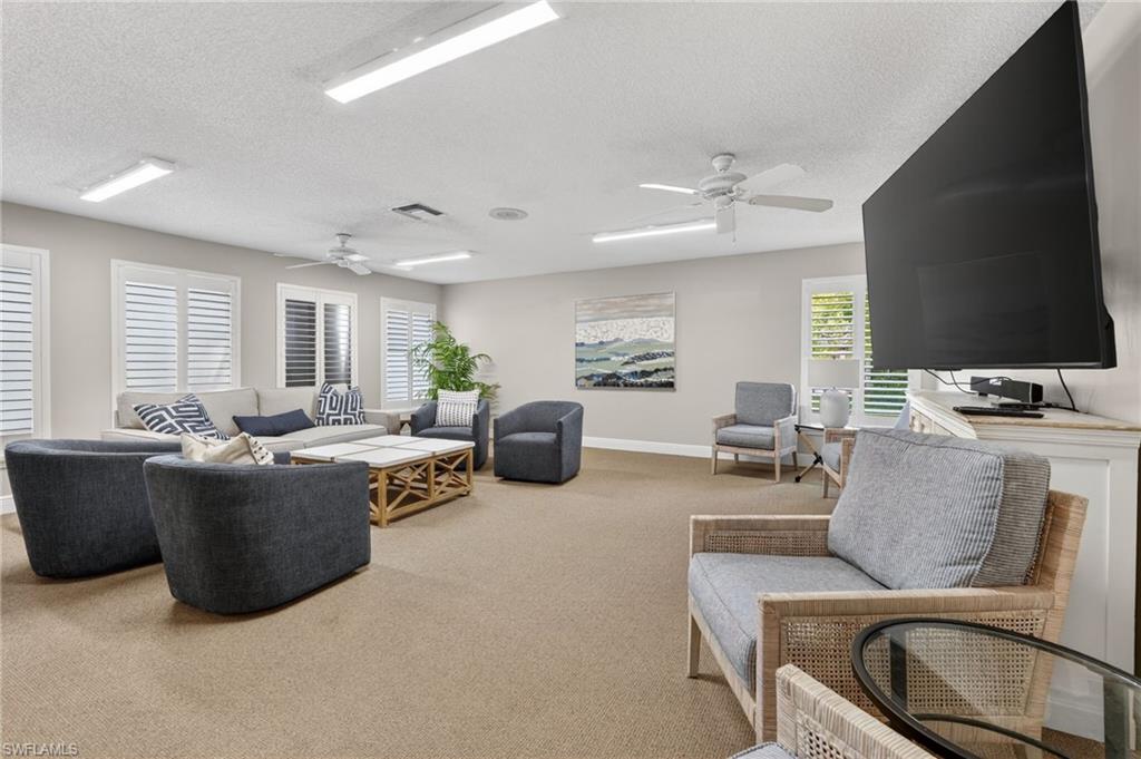 FOREST LAKES - Residential