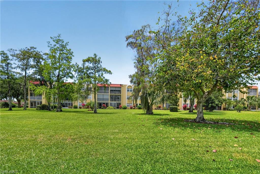 FOREST LAKES - Residential