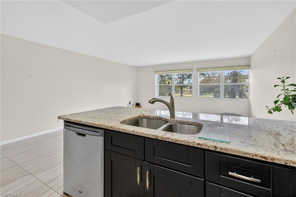 FOREST LAKES - Residential