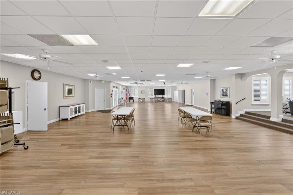 FOREST LAKES - Residential