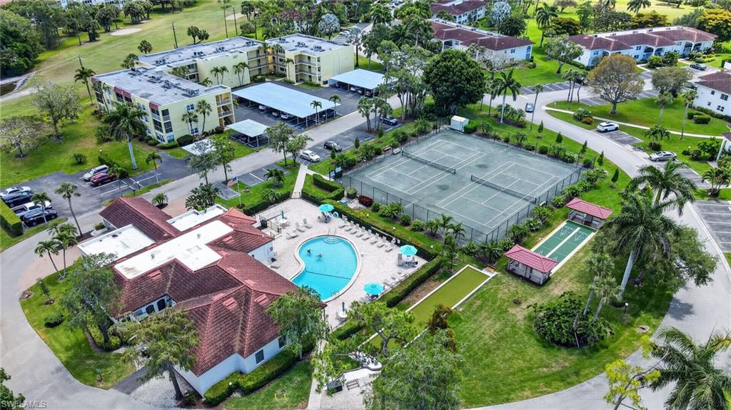 FOREST LAKES - Residential