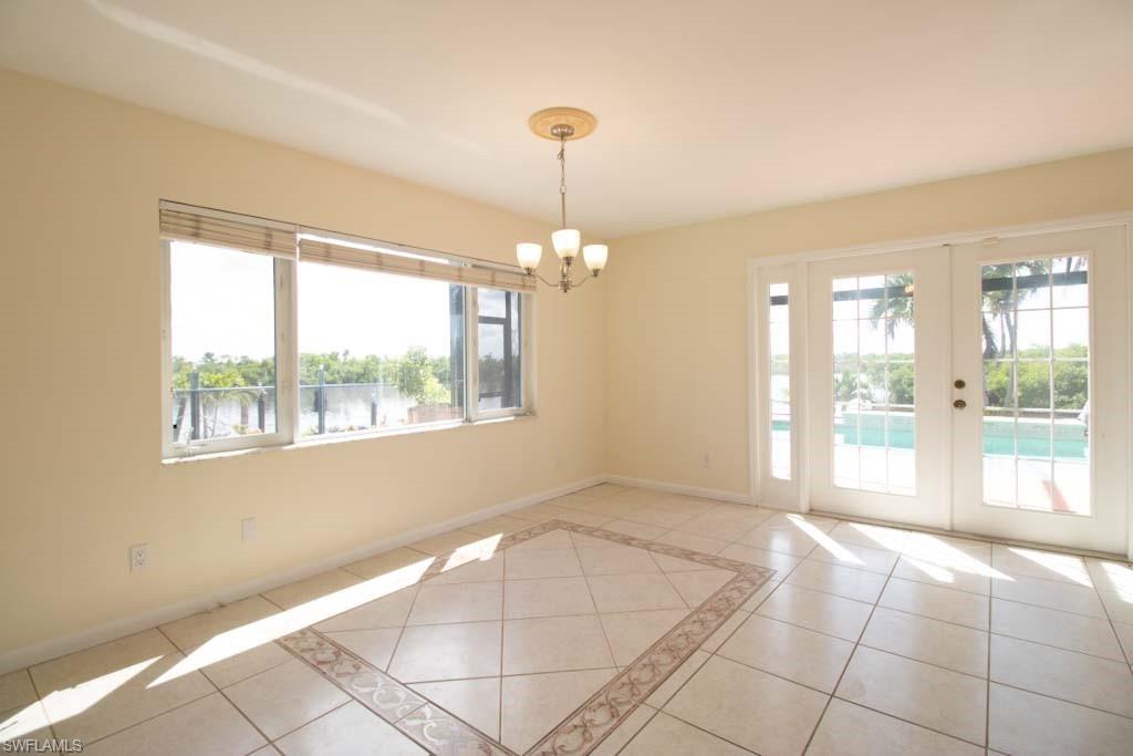 CHARLOTTE SHORES - Residential