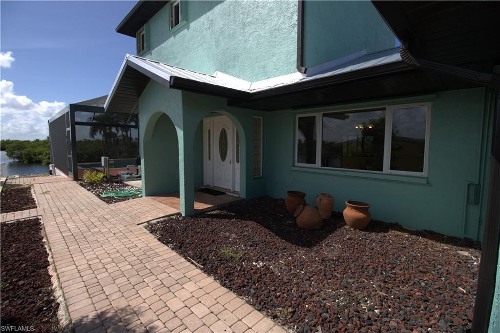 CHARLOTTE SHORES - Residential