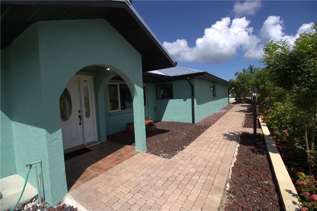 CHARLOTTE SHORES - Residential