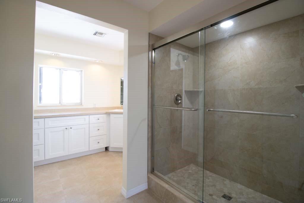 CHARLOTTE SHORES - Residential