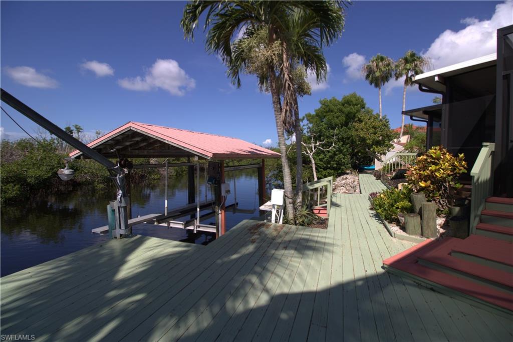 CHARLOTTE SHORES - Residential