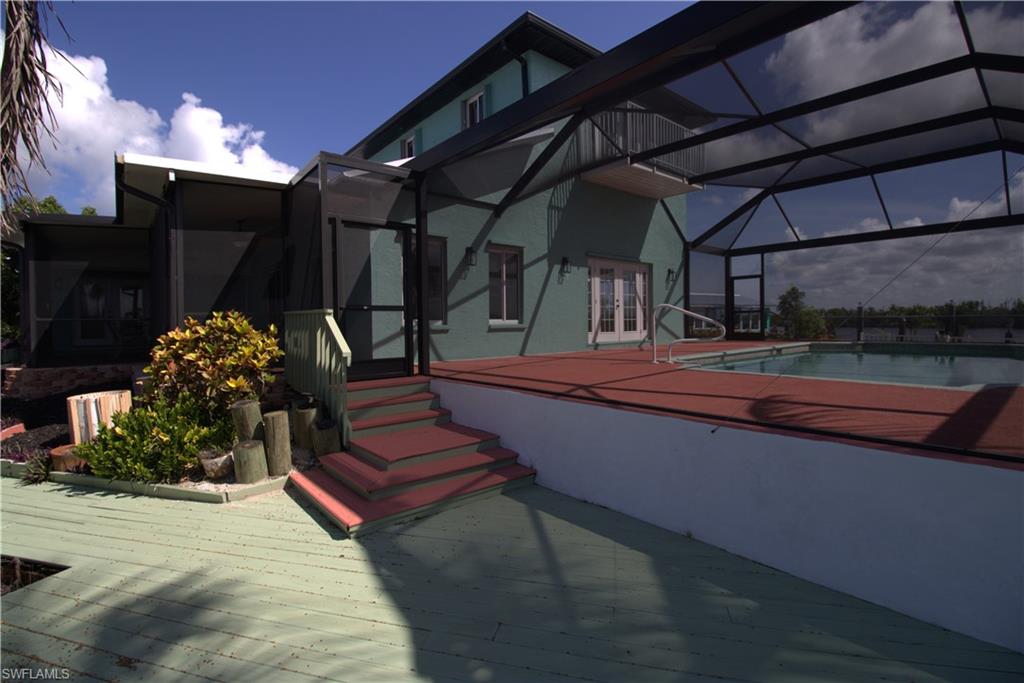 CHARLOTTE SHORES - Residential