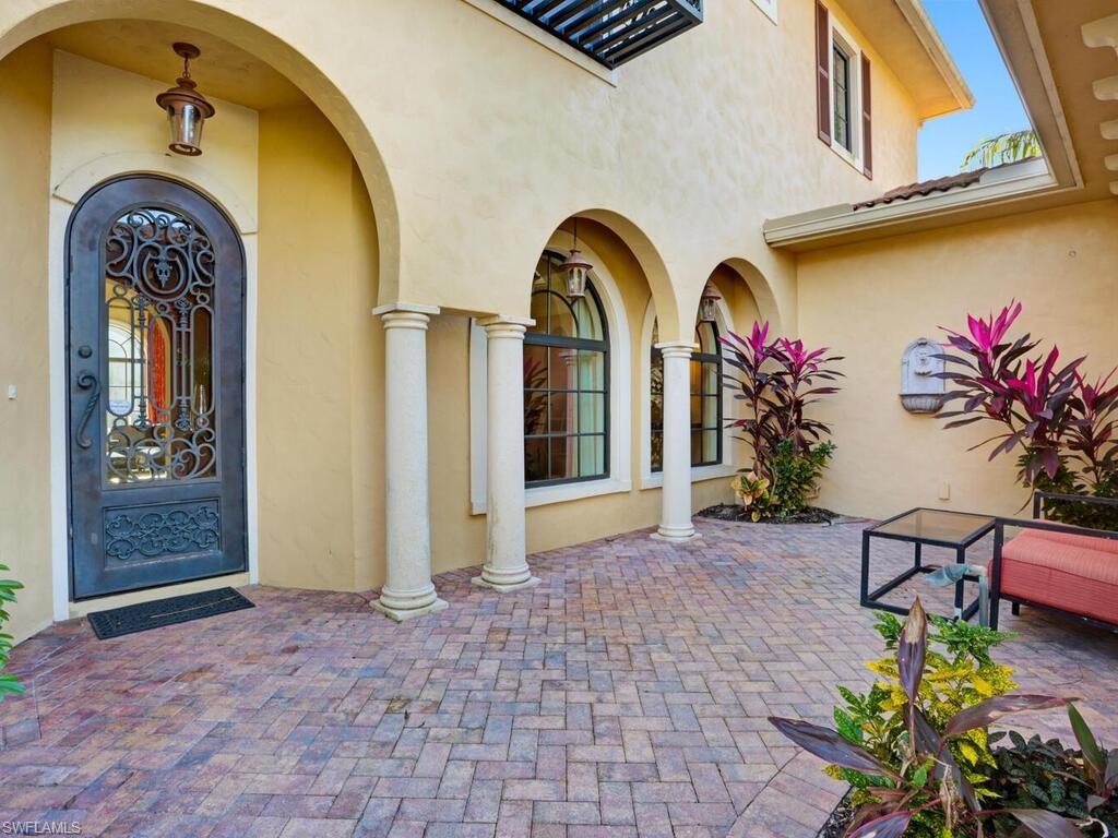 CAPE HARBOUR - Residential