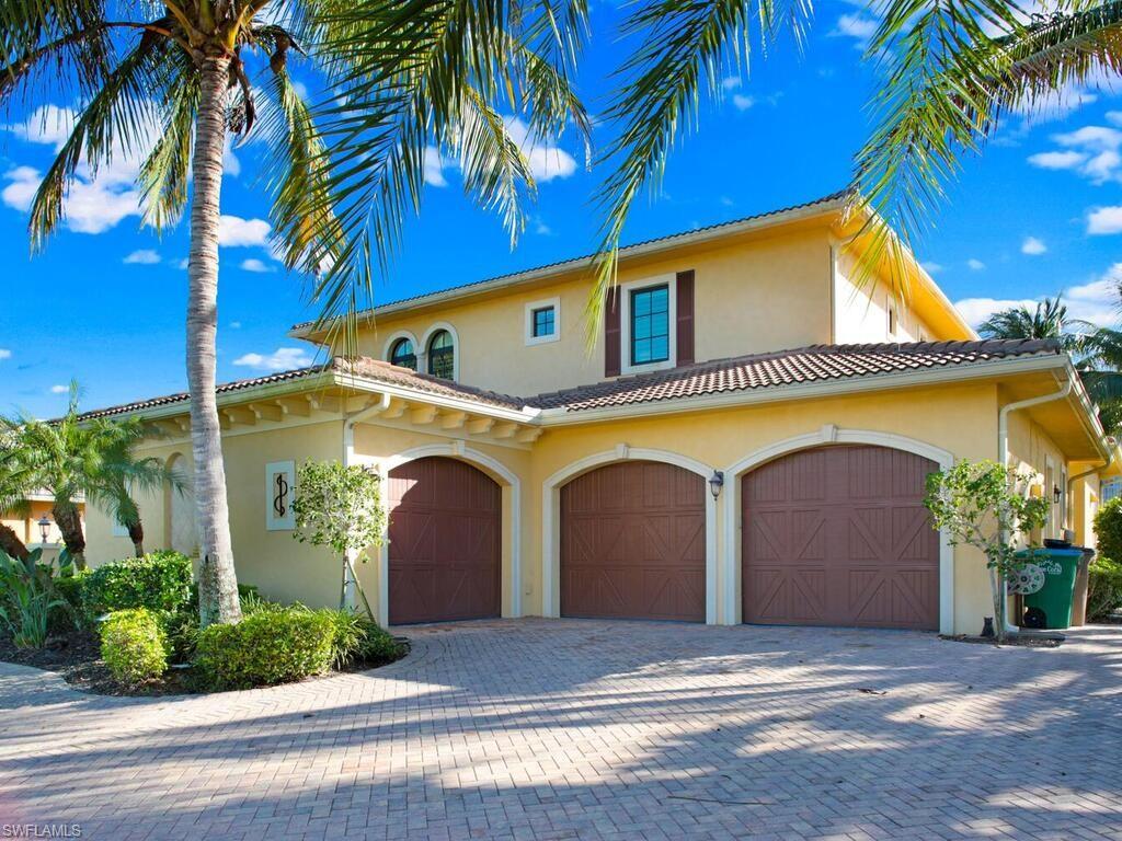 CAPE HARBOUR - Residential