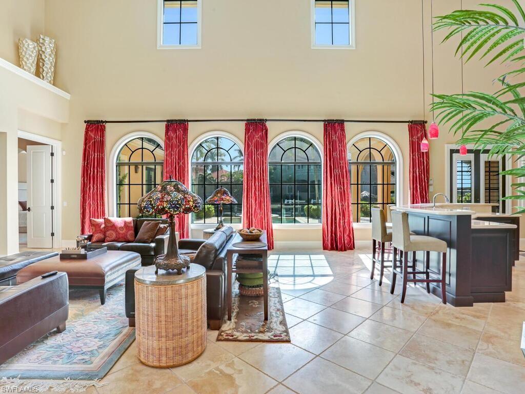 CAPE HARBOUR - Residential