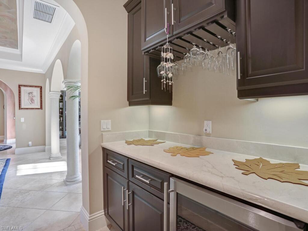 CAPE HARBOUR - Residential