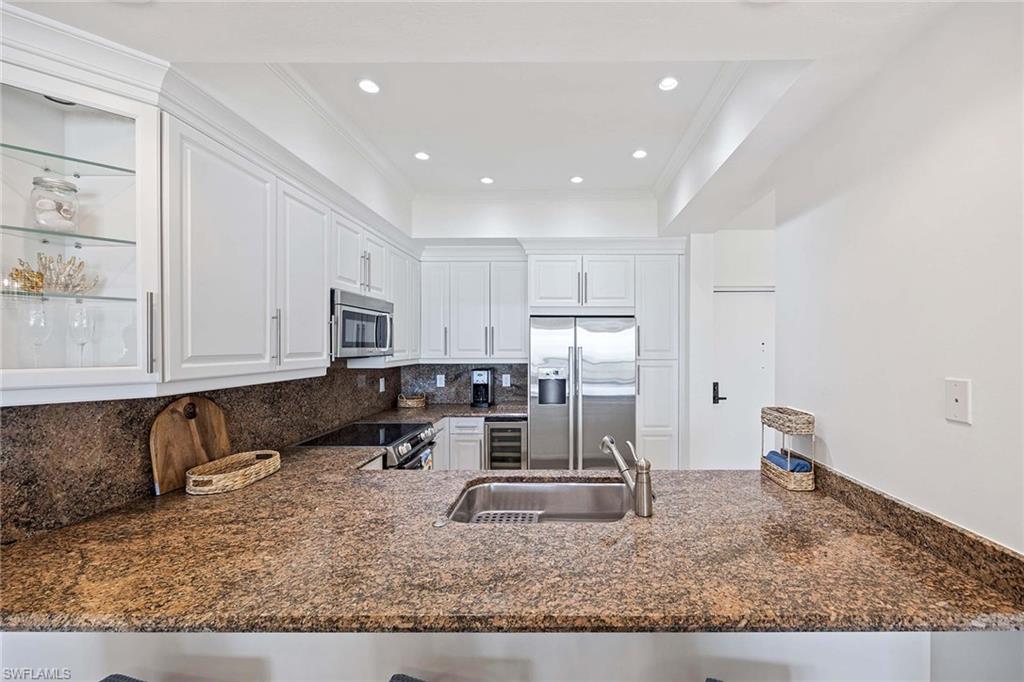 CRESCENT BEACH - Residential Lease