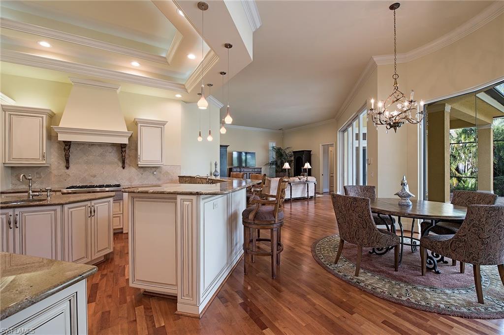 MOORINGS - Residential