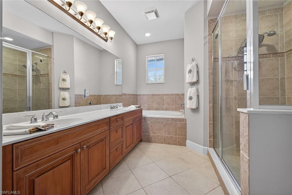 CROWN COLONY - Residential