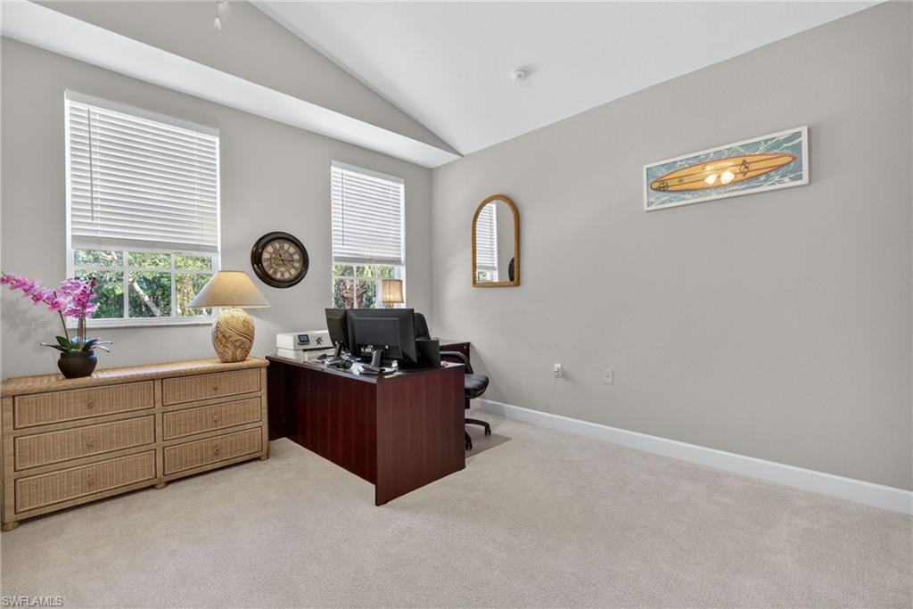 CROWN COLONY - Residential