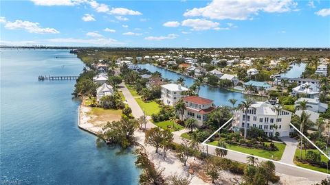 1581 San Carlos Bay DR SANIBEL FL 33957