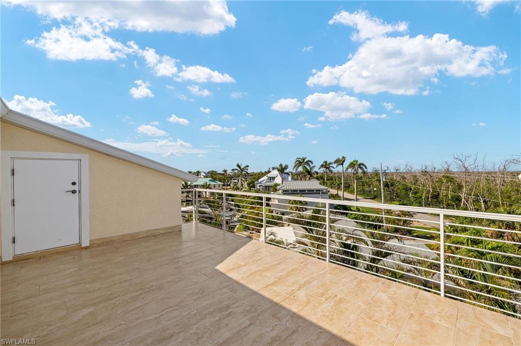 SANIBEL ISLES - Residential